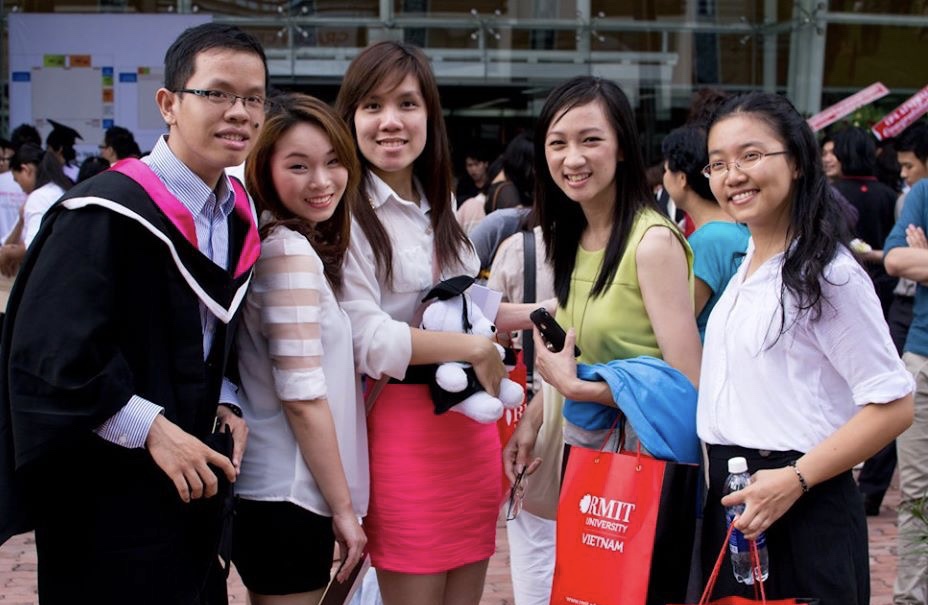 Chuyện Tốt Nghiệp
